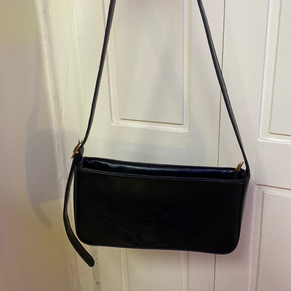 Crossbody bag.